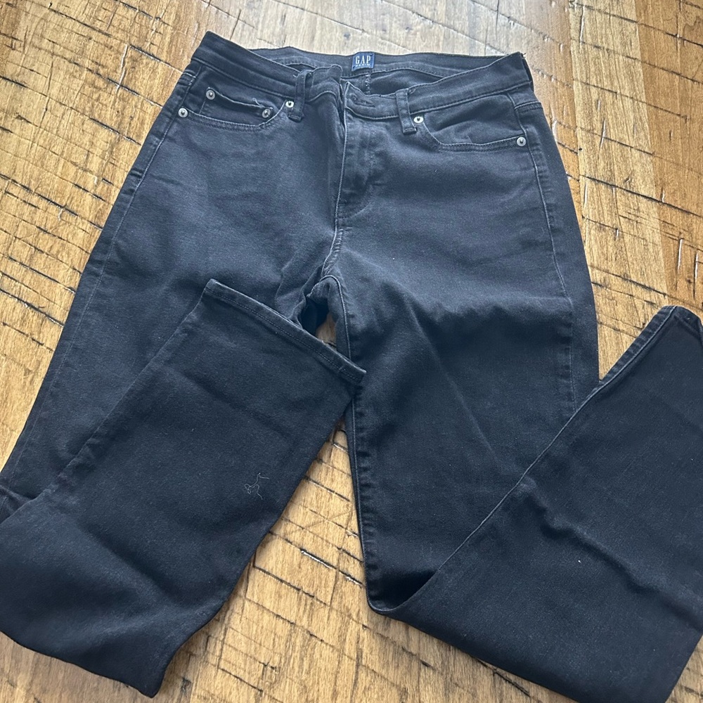 Gap ladies classic straight 10/30 black jeans $12 lowest price. This week only.